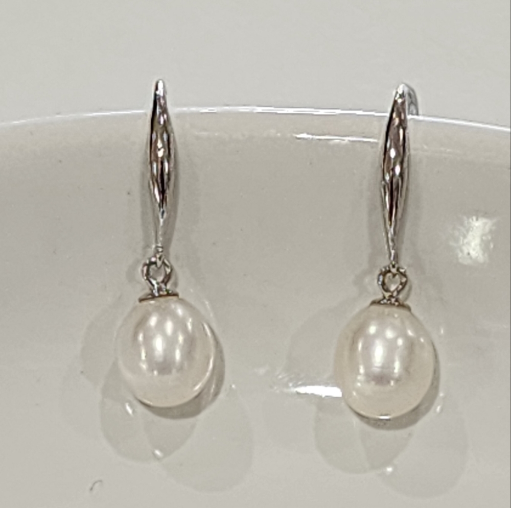 925 Sterling Silver White Cultured Freshwater Pearl Drop Earring NEW